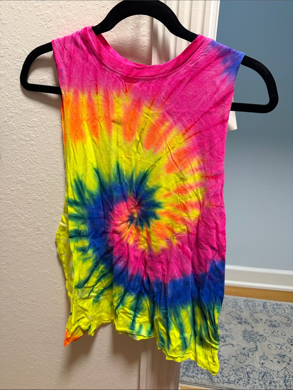 Tie-Dye Spiral Tank Top - Pink & Multicolor